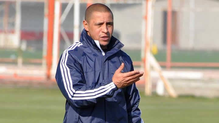 Roberto Carlos ok iddial