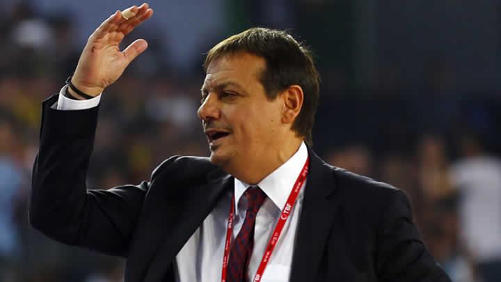 Ergin Ataman'dan Arroyo'ya sert k