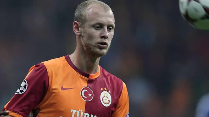 Semih Kaya Galatasaray ile uzatt