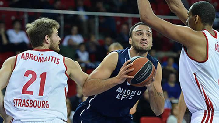 Anadolu Efes rahat kazand