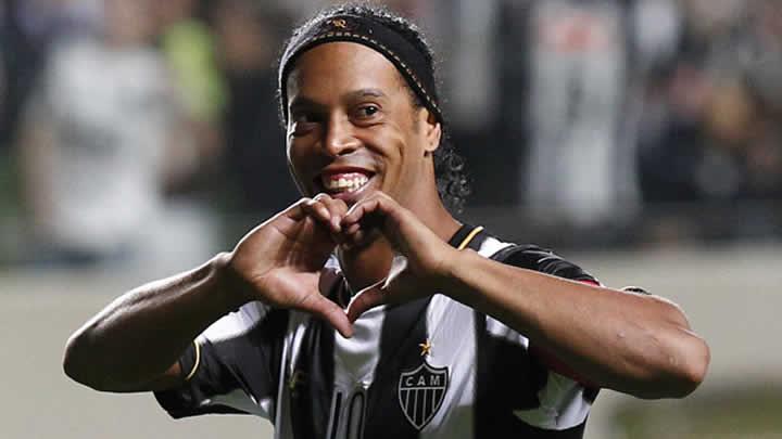 Gremio da Ronaldinho'nun peinde