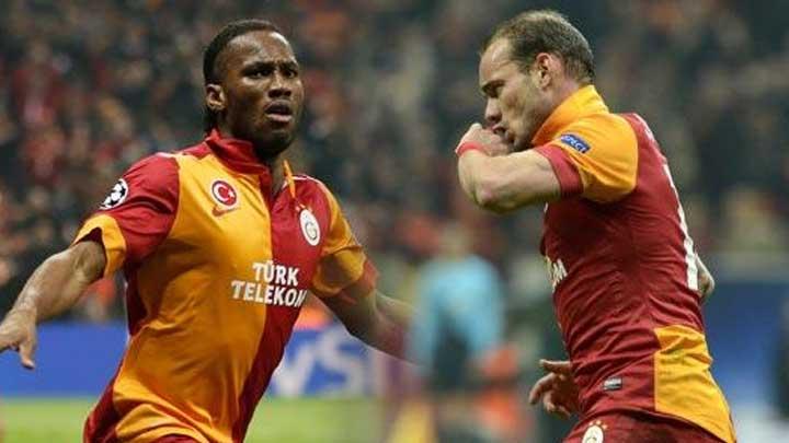 Ne Drogba ne Sneijder en byk Ronnie