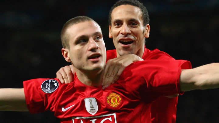 Galatasaray Vidic'in peinde