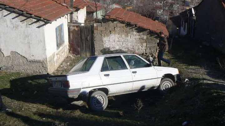 10 yandaki ocuk direksiyona geti: 4 yaral