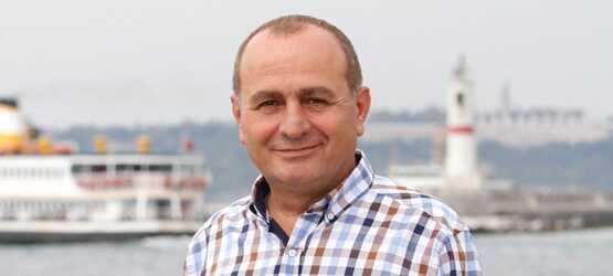 Aykurt Nuholu kimdir"