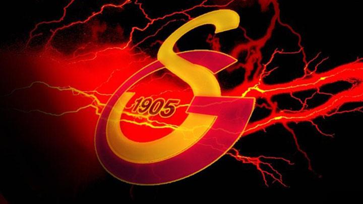 Galatasaraydan Fenerbahe-Kasmpaa aklamas