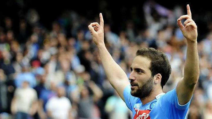 Napoli Lazio'yu yakt...