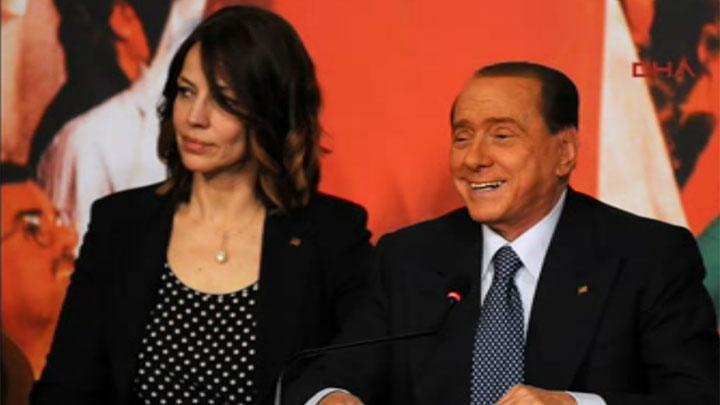 Berlusconi 1 yl huzurevinde alacak!