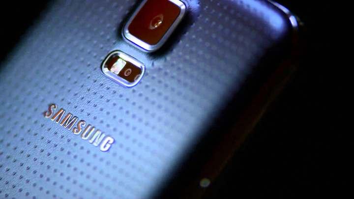 Samsung Galaxy S5in fiyat dt