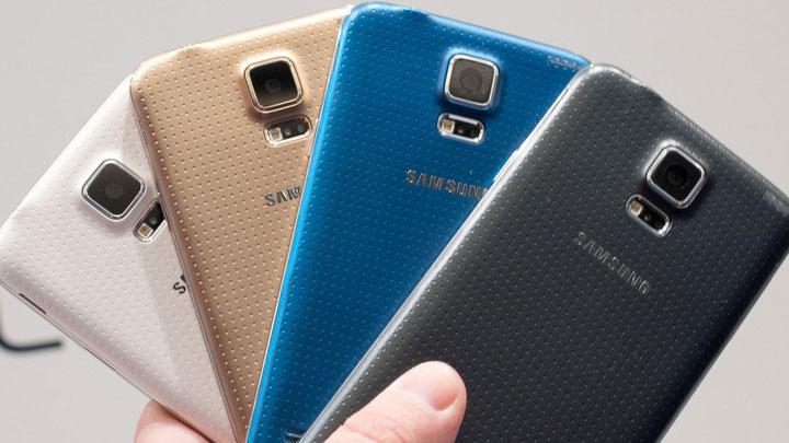 Metal Samsung Galaxy S5 geliyor