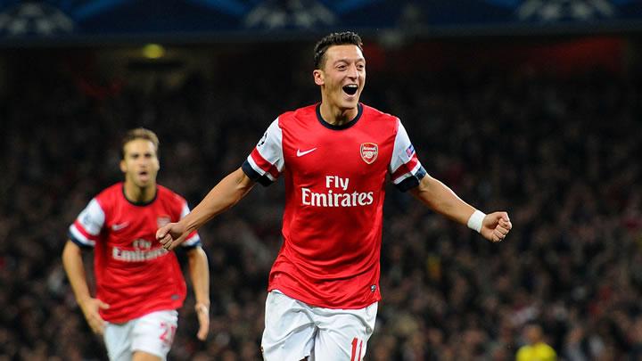 Arsenal Mesut'la gzel