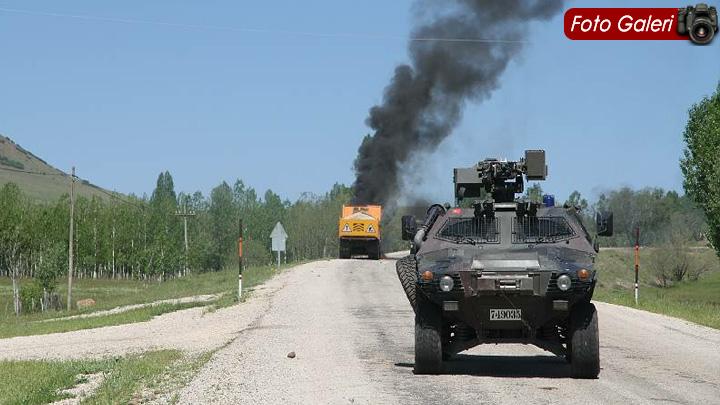 Yol kapatan PKKllara, hava destekli operasyon