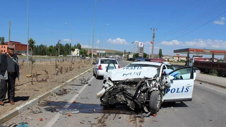 Polis aracyla ky minibs arpt: 8 yaral