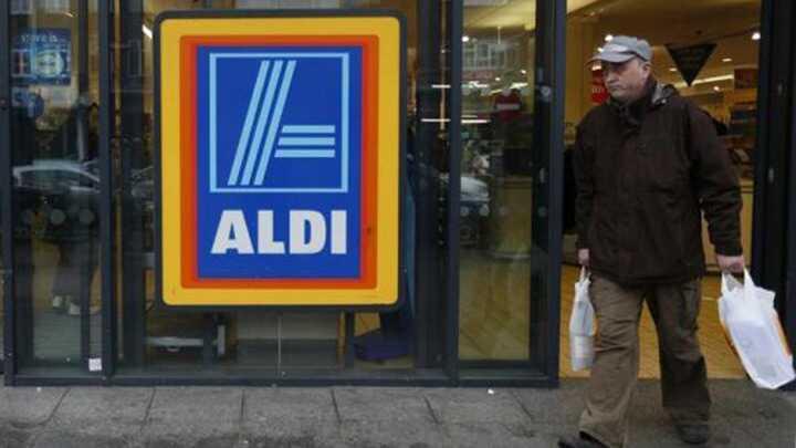 Almanya'nn en zengini, Aldi'nin kurucusu Karl Albrecht ld