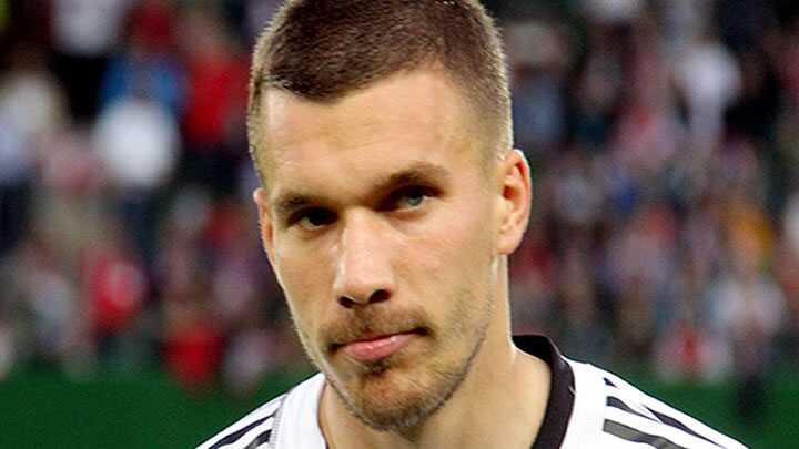 Aslandan Podolski bombas