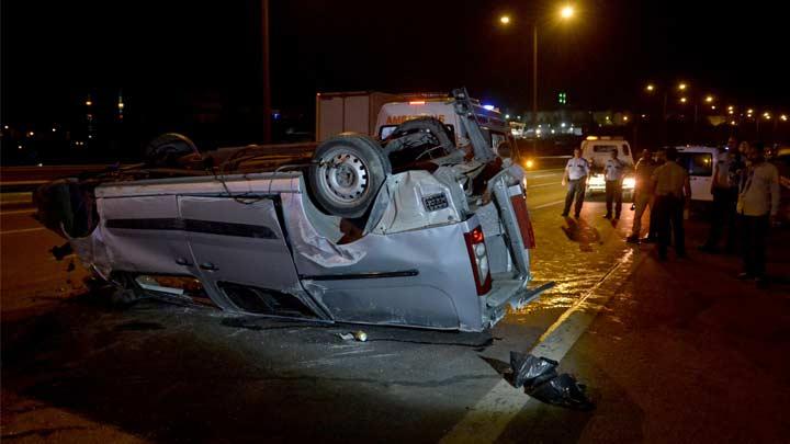 Gaziosmanpaa'da trafik kazas: 3 yaral