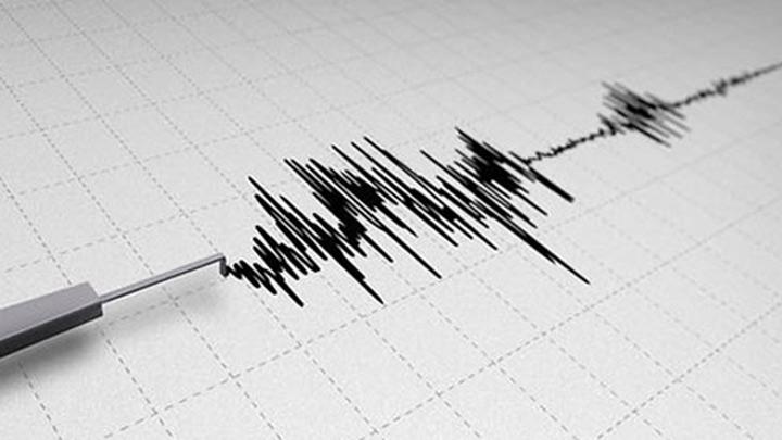 zmir'de korkutan deprem