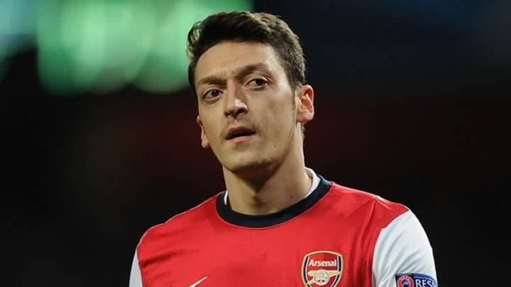 Mesut+%C3%96zil%E2%80%99den+ayr%C4%B1l%C4%B1k+a%C3%A7%C4%B1klamas%C4%B1