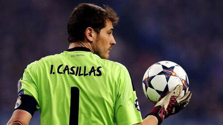 Casillas isyan etti!