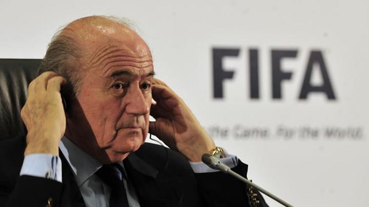 Blatter'den Katar aklamas!