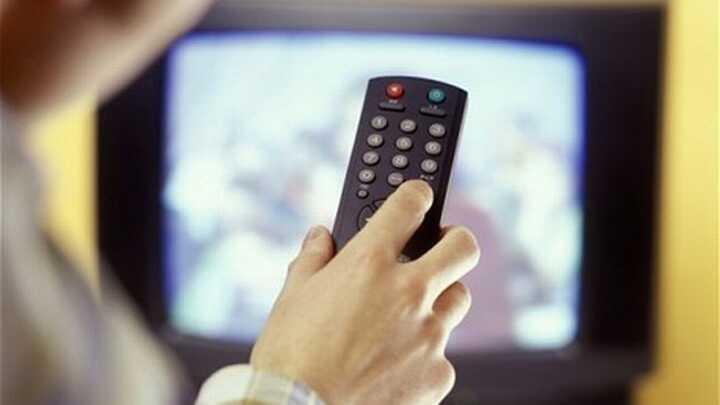 Dizi izleyen 10 kiiyi idam ettiler
