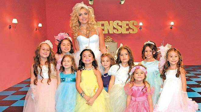 Oulcan Engin  Hadise  magazin  Prenses fotoraflar resimleri