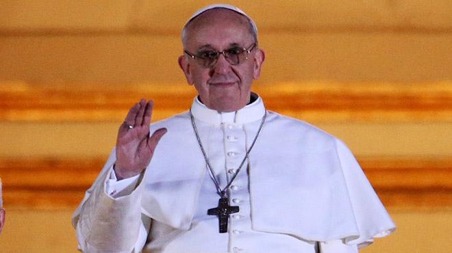 Papalar, Trkiyeye neden ayn tarihte geliyor