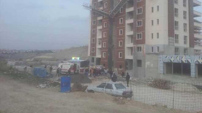 Yine bir asansr facias: 1 ii ld 3 ii ar yaral