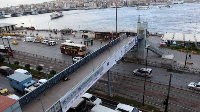 Sirkeci st geidi kaldrlyor