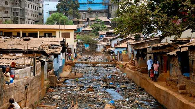 Sierra Leona'da doktorlar greve gitti