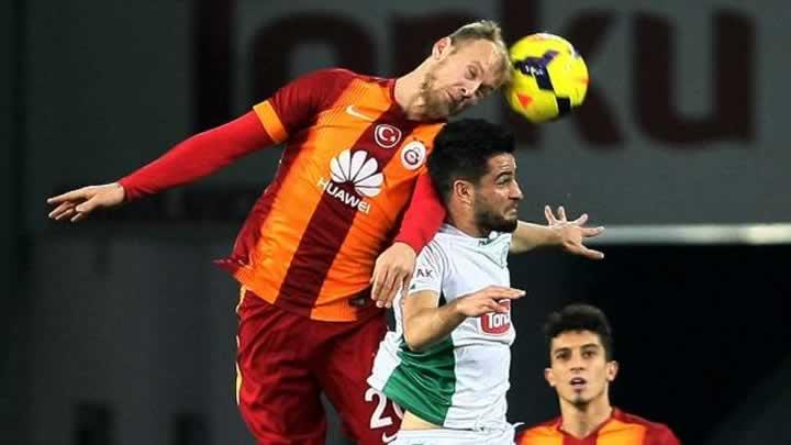 Semih ucuz kurtuldu!