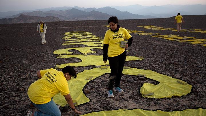Nazca izgilerine basan Greenpeaceten zr