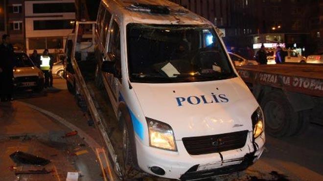 Ekip otosuna arpt 2 polisi yaralad