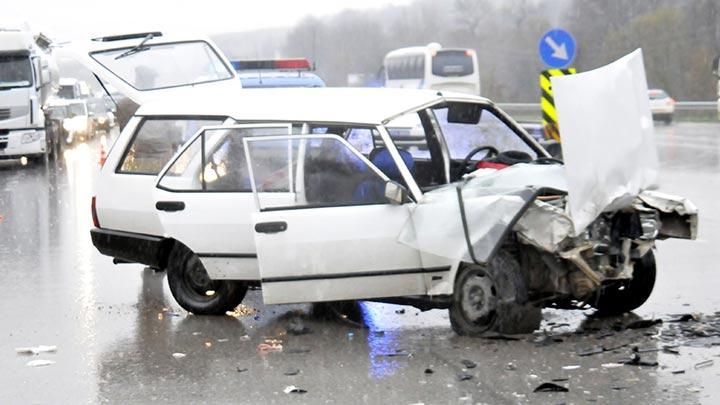 45 yllk evli ifti trafik kazas ayrd