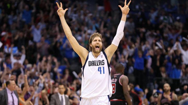 Nowitzki bir efsaneyi daha geti!