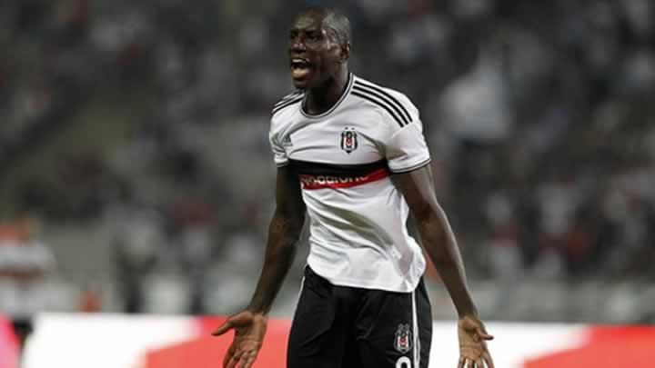 Demba Ba'dan ok szler! 'Hoca deil...'