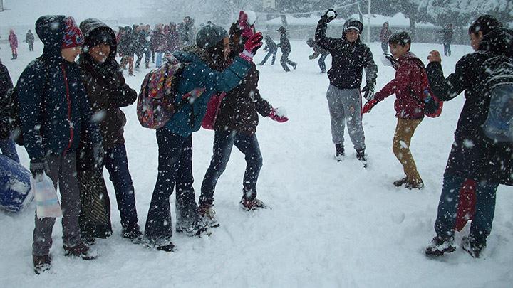 Ankara ve bu illerde okullar tatil