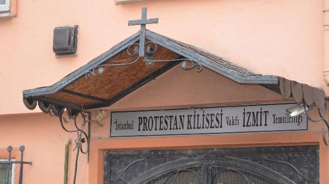 Kilise pastrne suikast davas