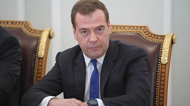 Medvedev: lkemin itibar daha nemli