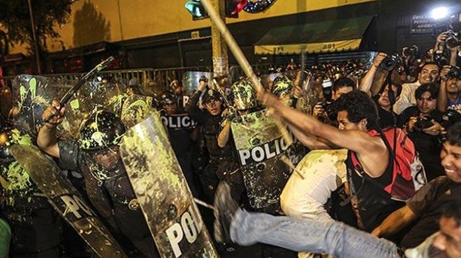 Peruda iiler hkmeti protesto etti