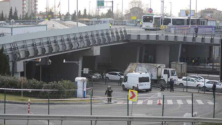 Metrobste bomba alarm