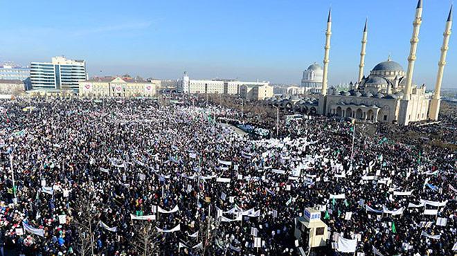 eenistanda Charlie Hebdo protestosu