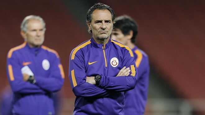 Milan'dan srpriz hamle! Prandelli!