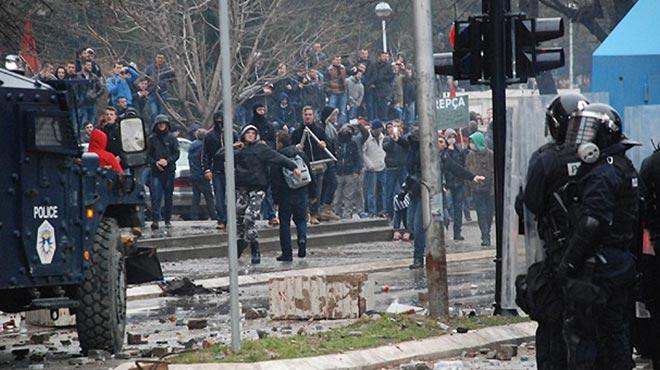 Kosova'daki protestonun bilanosu ar oldu