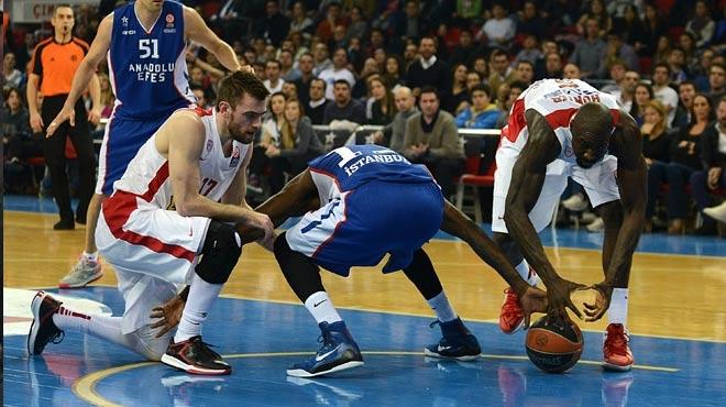 Anadolu Efes Olympiacosu devirdi!