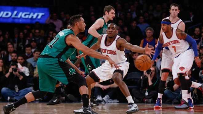 Knicks, Celtics'e direnemedi