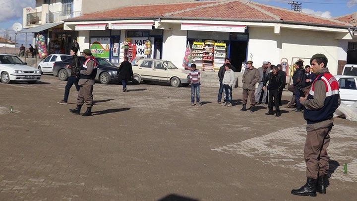 Aksarayda iki aile arasnda silahl kavga: 3 yaral