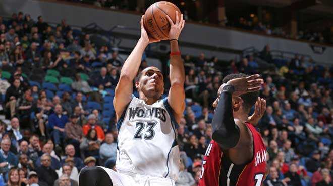 Timberwolves, Miami'yi yakt!