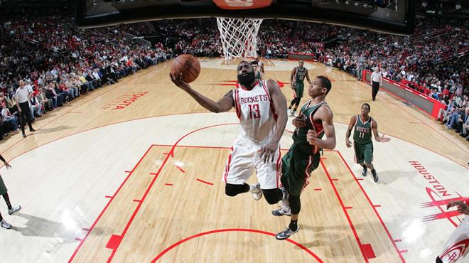 Bucks, Rockets'a boyun edi