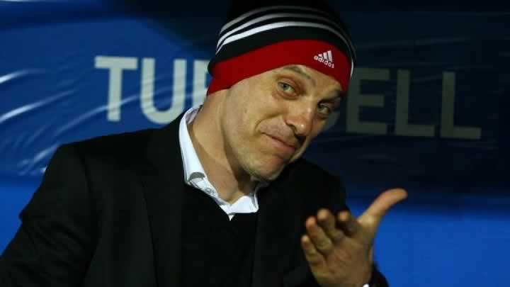 Slaven Bilic: 'Hakemin gerisinde kaldk!'